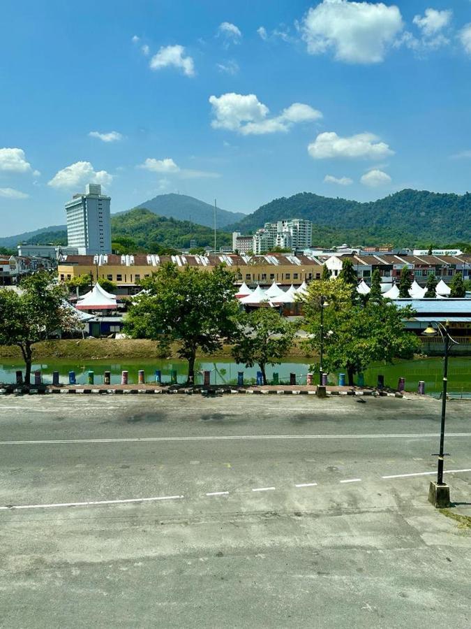 Langkawi Baron Hotel Kuah Extérieur photo